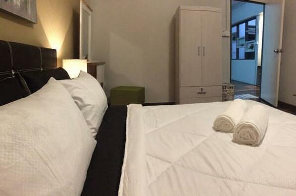 Tours Cars & More @MGH Double Room 1 - Photo3