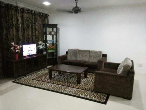 Tranazst Homestay - Photo2