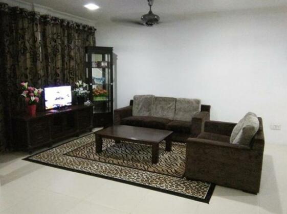 Tranazst Homestay - Photo2