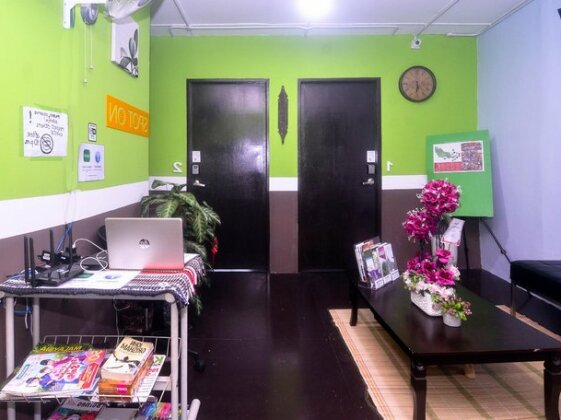 Tropical Lodge Kuching - Photo4