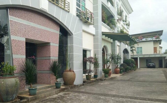 Wesberly Apartments - Photo3