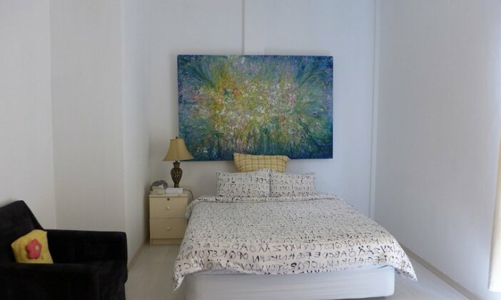 Wesberly Apartments - Photo5