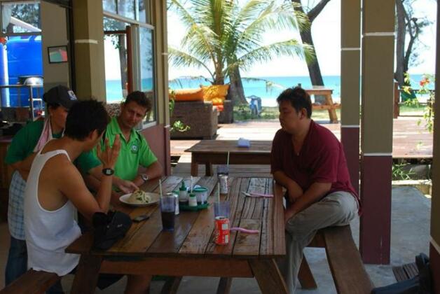 Tommy's Place Tip of Borneo - Photo5