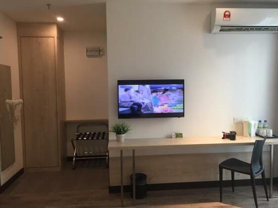 Fuller Hotel Kulim - Photo4