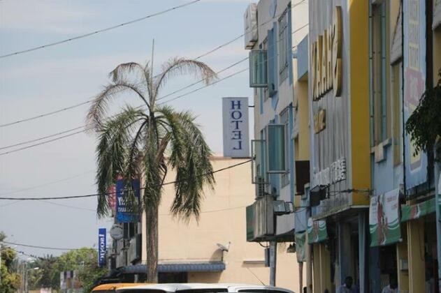 Photo 4