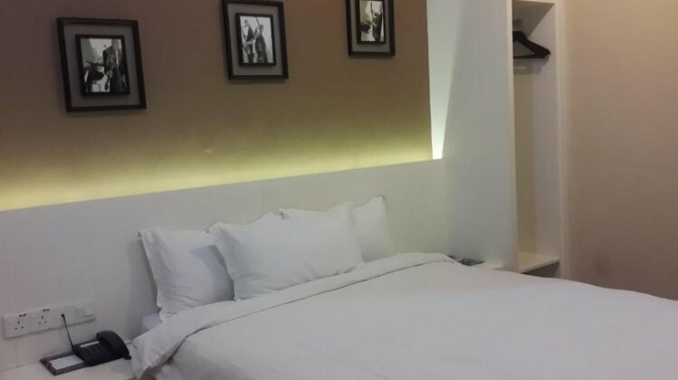 Avida Hotel - Photo5