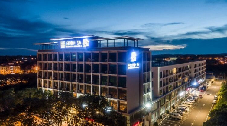 Az Hotel & Serviced Apartments