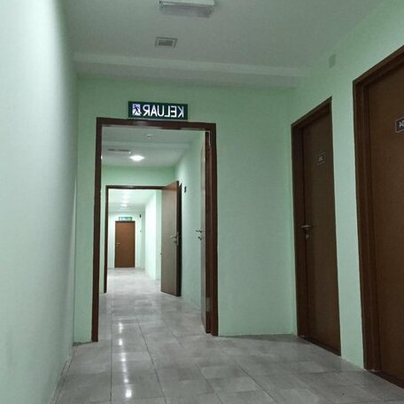 Utama Hotel - Photo4