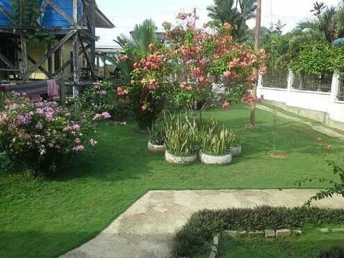 Cahayakaseh GuestHouse - Photo2