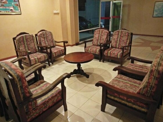 Golden Palms Hotel - Photo4