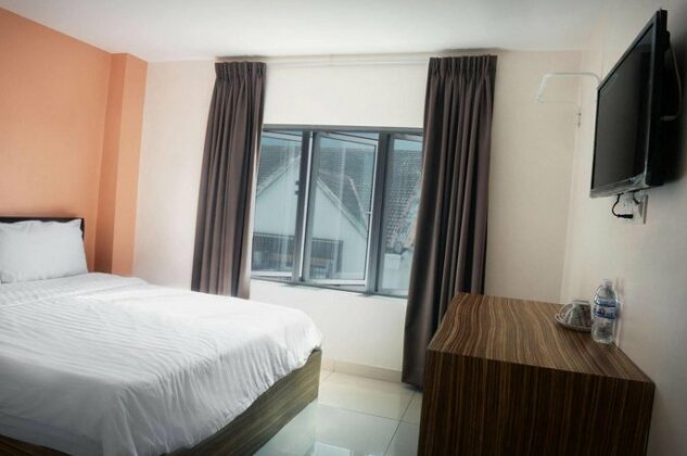 Brezza Hotel Lumut - Photo5