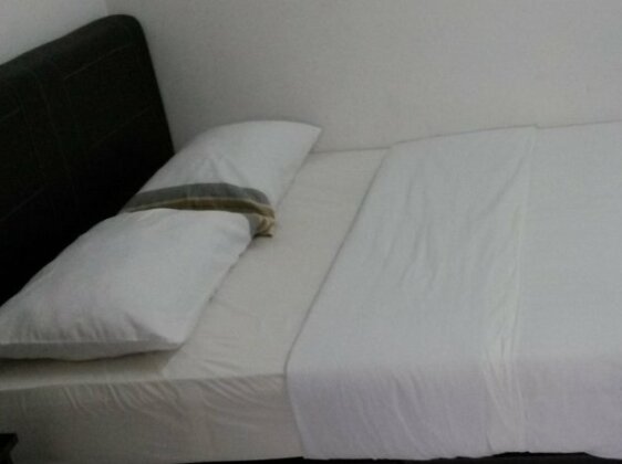 Homestay by CK Hotel - Photo2