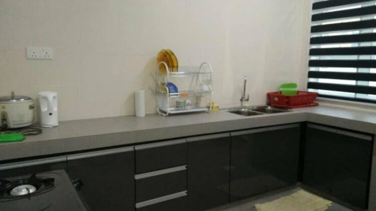 Homestay Murah Manjung 6 - Photo4