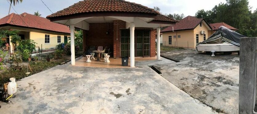 Homestay Villa Teluk Batik - Photo3