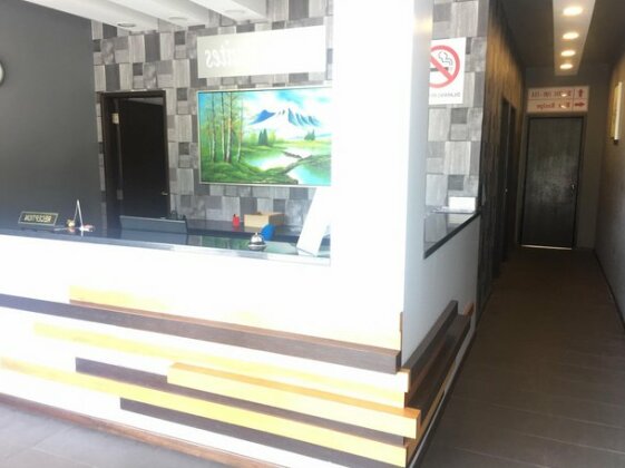 Lumut Suites - Photo2