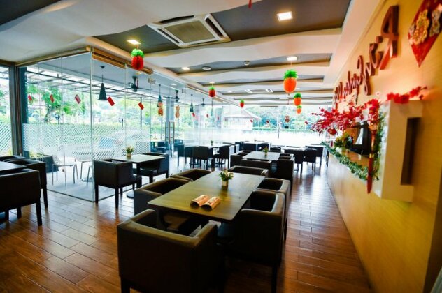 Lumut Suites - Photo4