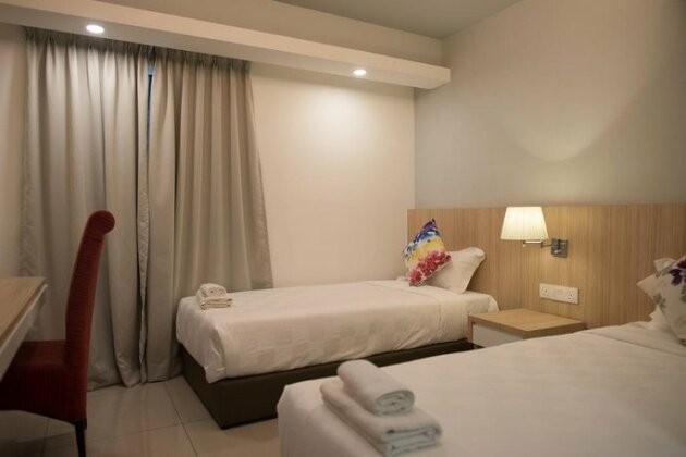 Mornington Hotel Waterfront Lumut - Photo4