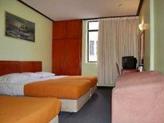 Accordian Hotel - Photo5
