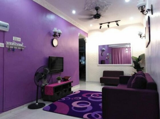 Alisya's Homestay Musliim Friendly near Bayou Lagoon - Photo2