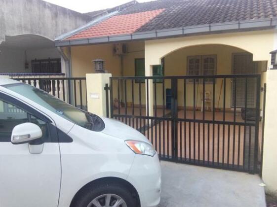 Ayer Keroh Homestay - Photo5