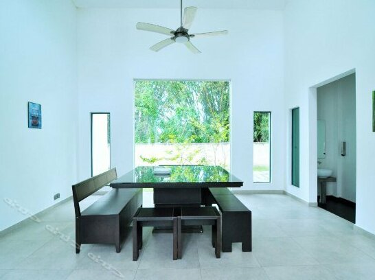 Bungalow In A Village - Photo2
