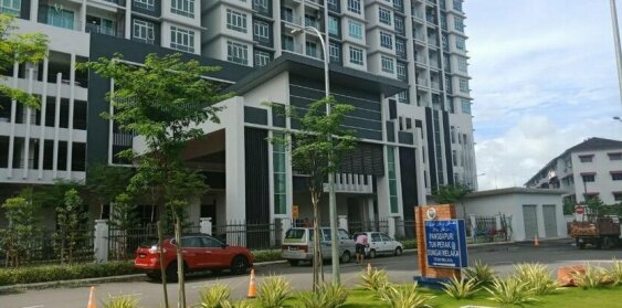 Historical stay for family with a view of Melaka river