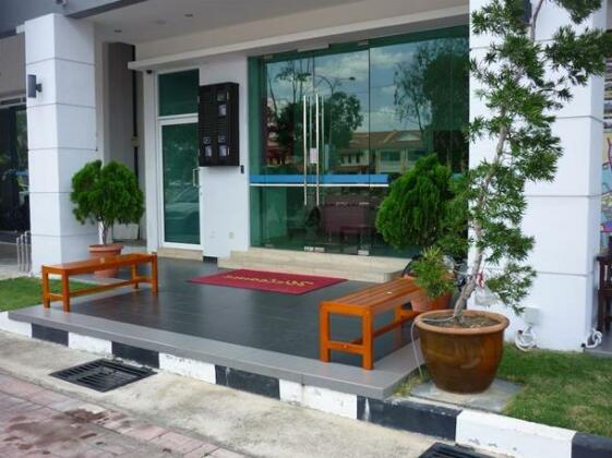 Marina Well Hotel - Photo2
