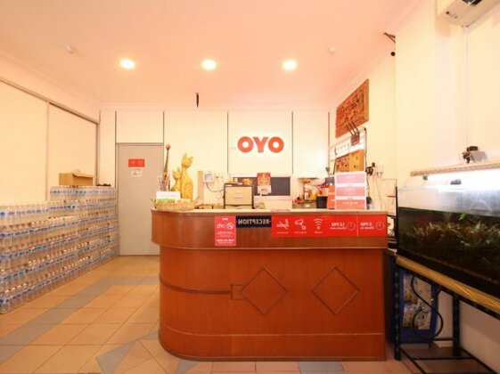 OYO 1090 Hollitel Hotel Melaka - Photo4