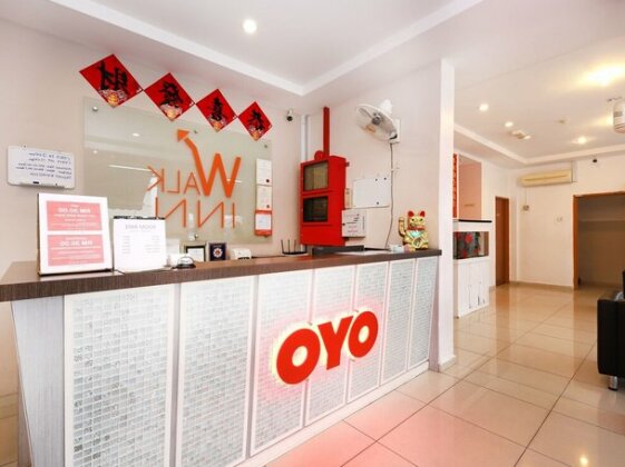 Oyo 582 Hotel Walk Inn - Photo5