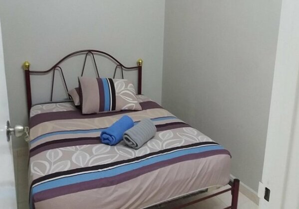Taman Tanjung Minyak Homestay - Photo2