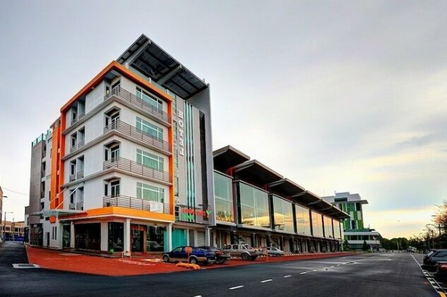 Photo 4