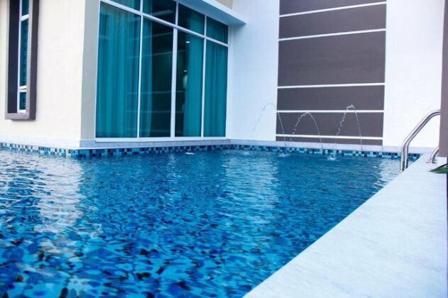 The Skillion @ Umbai- Home to stay with pool - Photo2