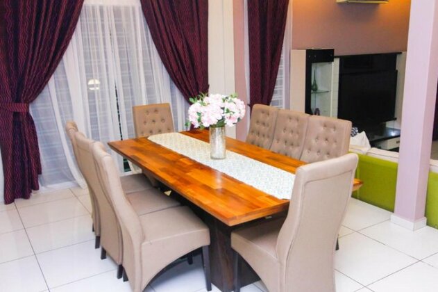 The Skillion @ Umbai- Home to stay with pool - Photo4
