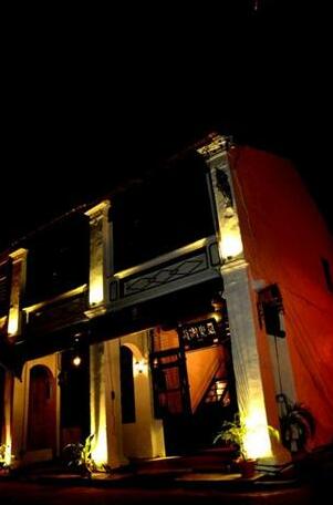 The Trend Hotel - Photo2