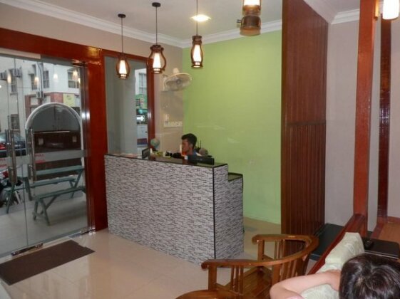 Travellers Planet Hotel & Guesthouse - Photo4