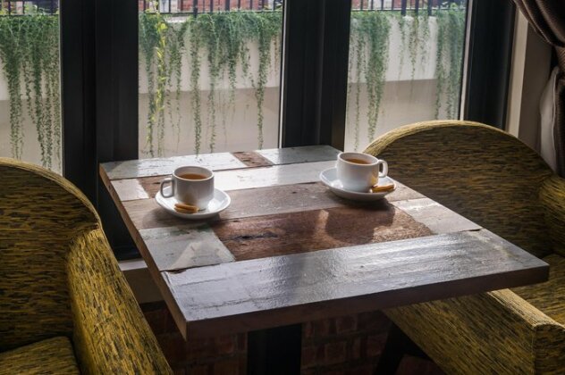 Treasures Hotel and Suites - Photo4