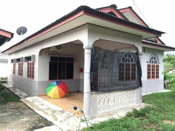Kak Mah Homestay Rusila Marang - Photo2