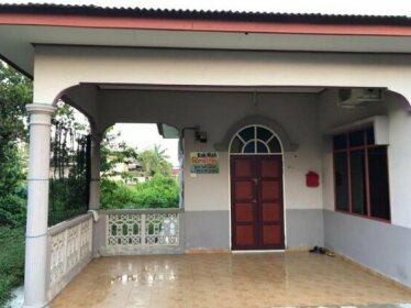 Kak Mah Homestay Rusila Marang