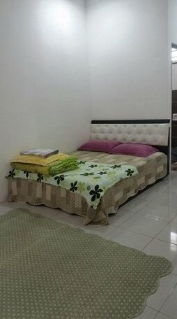 Nafiera Homestay - Photo3