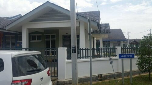 Nafiera Homestay