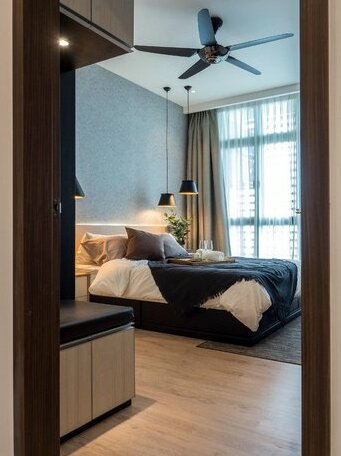 Luxury Smart Apartment w/ Poolview @Green Haven - Photo4