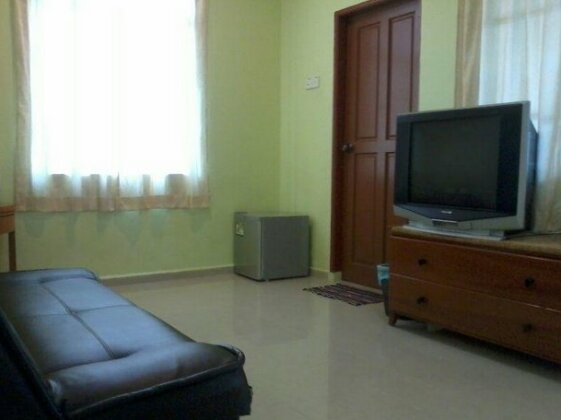 Mersing Beach Resort - Photo4