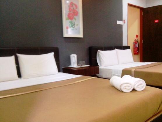 Muara Inn Hotel - Photo3