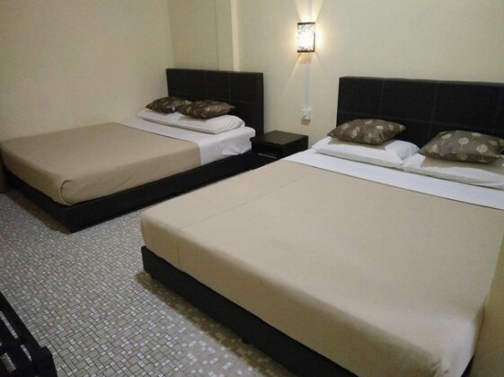 OYO 703 MyRA Hotel - Photo5