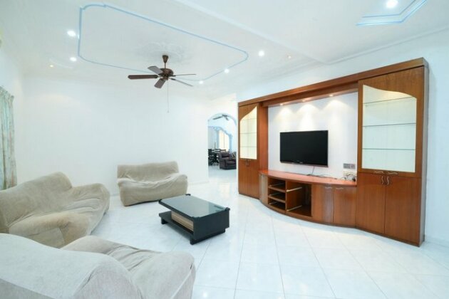 SingHome Holiday House - Photo5