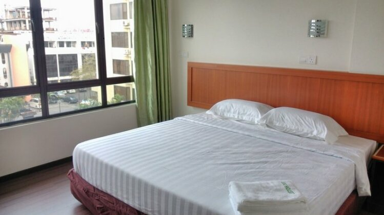 101 Hotel Miri - Photo2