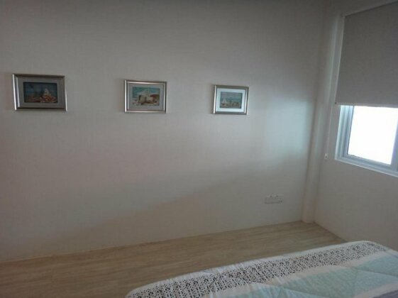 758 Residence - Photo2