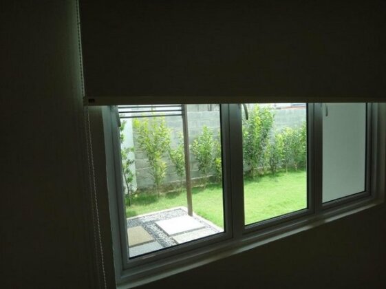 758 Residence - Photo3