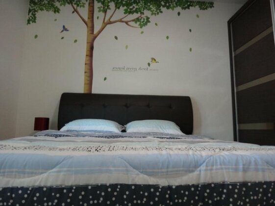 758 Residence - Photo5