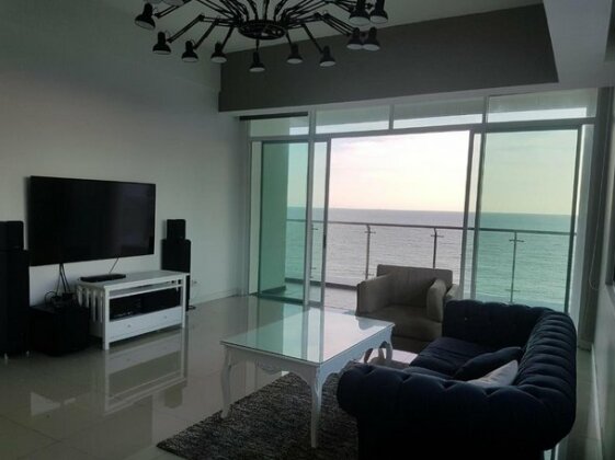 Bay Resort Condominium 7 Beach-front Sea view 6-8 PAX - Photo2